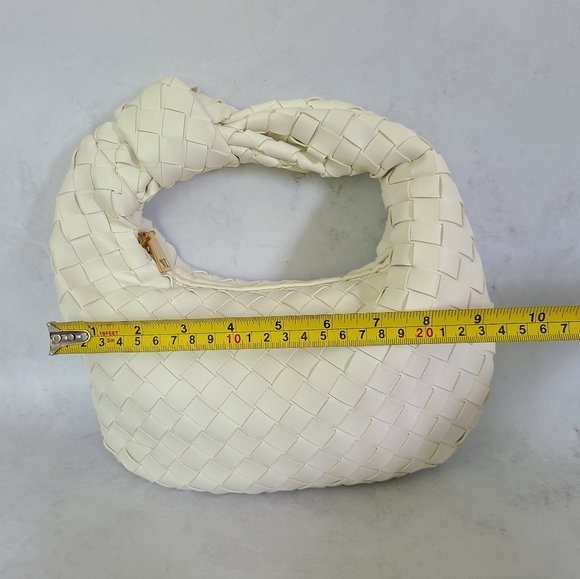 White Woven Mini Handbag - Picture 7 of 11